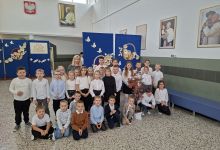 zdjęcie klasy wytypowanej do nasadzeń drzew