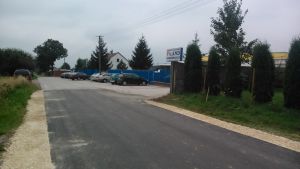 Droga w miejscowości Kolonia Wawrzyszów