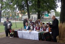 Scena Poeaty i Gospodarza